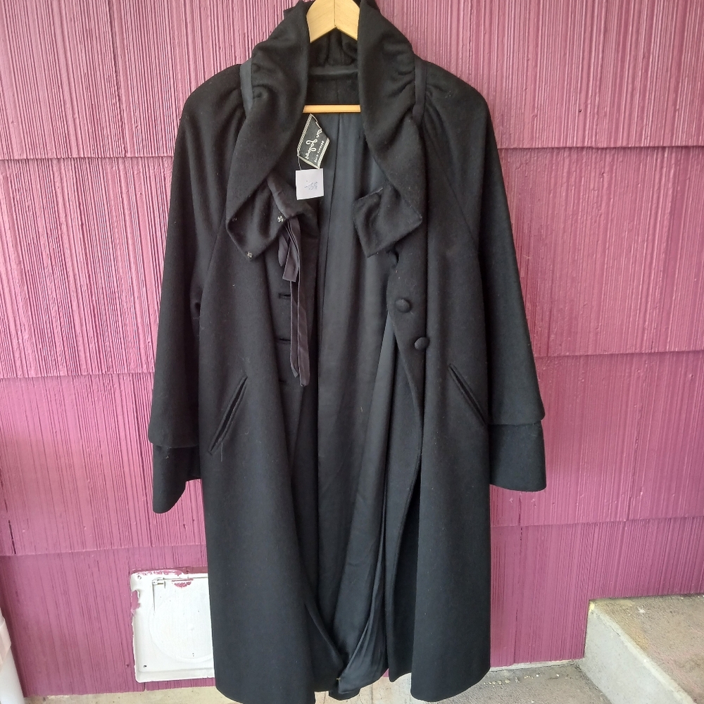 Elegant Black Women's Coat